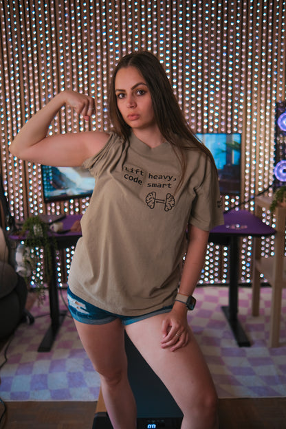 Lift heavy, code smart - Dielenka x Devhero - Oversized t-shirt