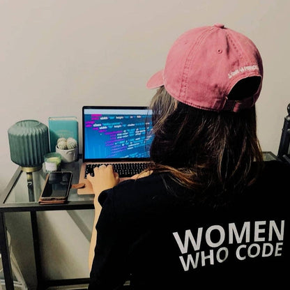 "Women who code" black t-shirt